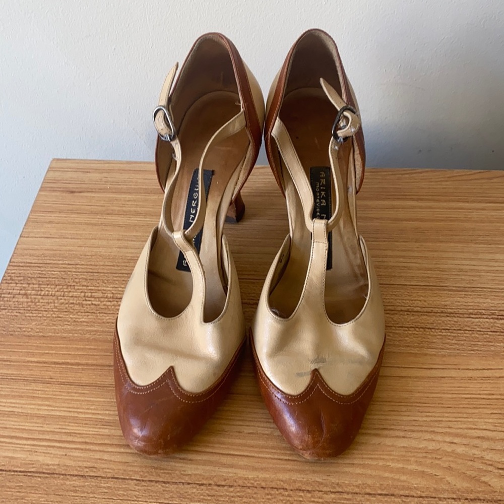 Vintage Arika Nerguiz character shoes